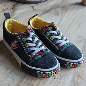 Super Mario Kids Sneakers - Black and Yellow